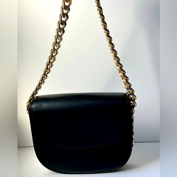 EXPRESS Woven Black/Gold Chain Frayme Style Flap Shoulder Bag NWOT - Picture 16 of 16